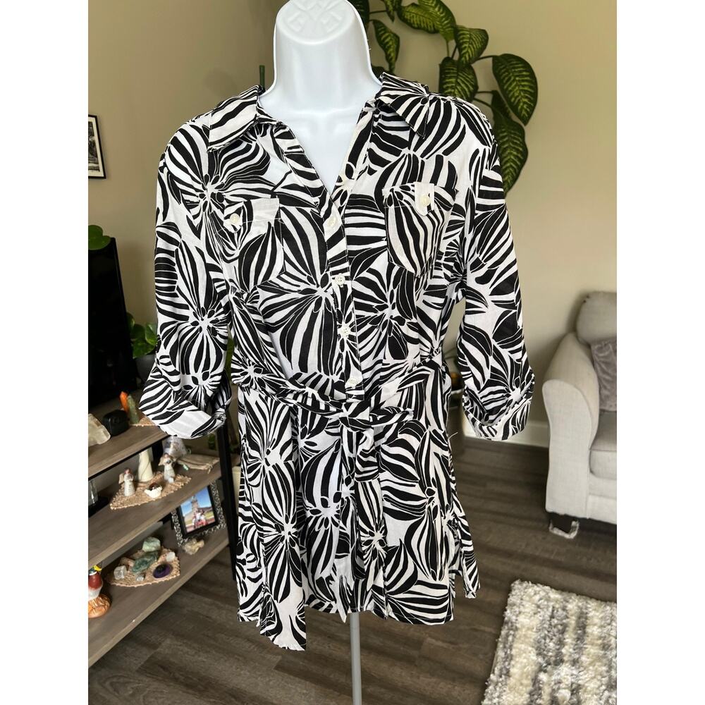 SAGE HARBOR Wrap Style Belted Black White‎ Chic Floral Medium Blouse #534